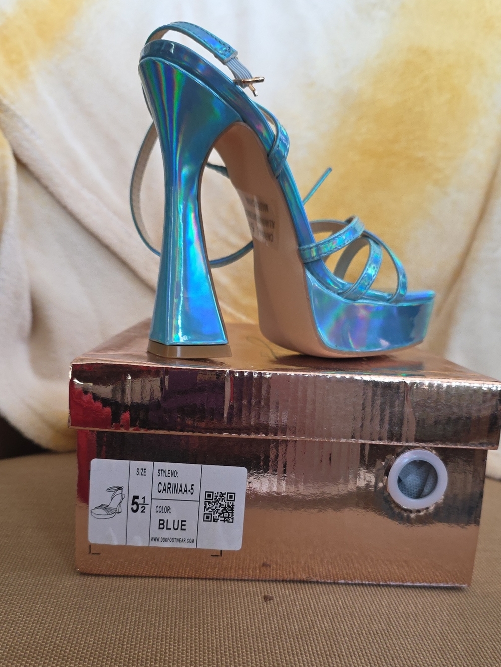 Iridescent Blue Platform Heel Sandals - Unbranded